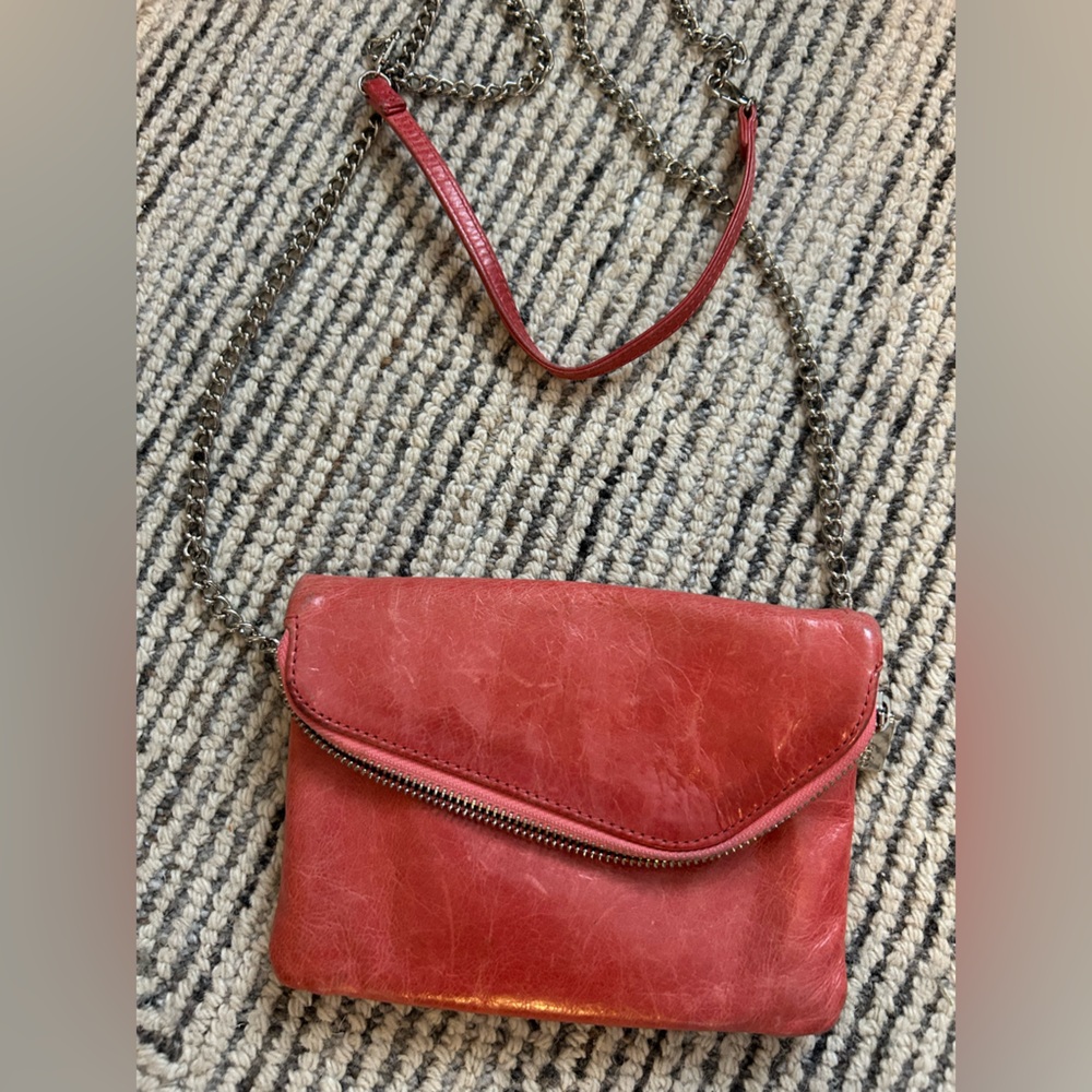 Hobo International Daria Crossbody Bag Purse Peachy Pink Chain Detail